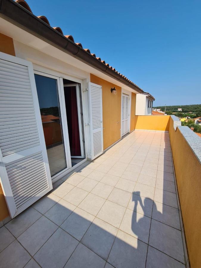 Apartment Sunny Pula Exterior foto