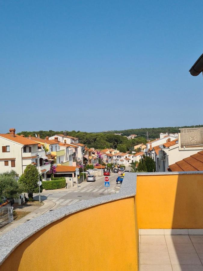 Apartment Sunny Pula Exterior foto